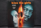 Kiss The Girls USA LV331883-WS