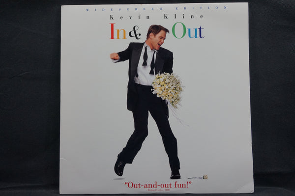 In & Out USA LV329873-WS